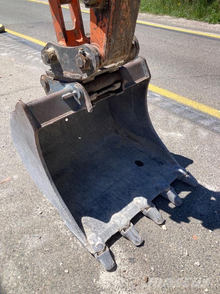 Doosan DX 85 R-3 Midi rýpadlá 7 t - 12 t