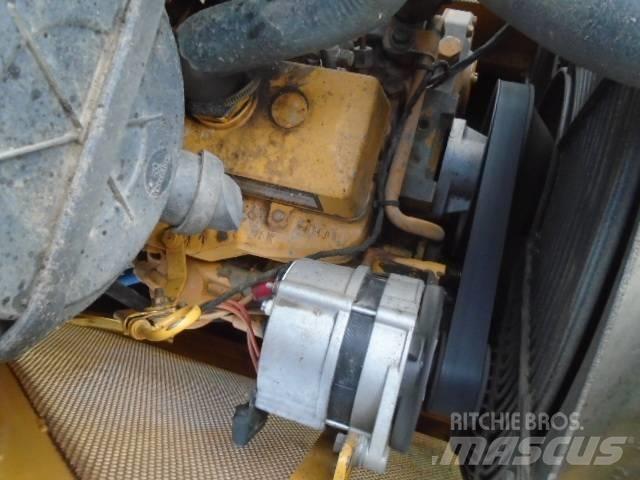 John Deere 450HL Pásové dozéry
