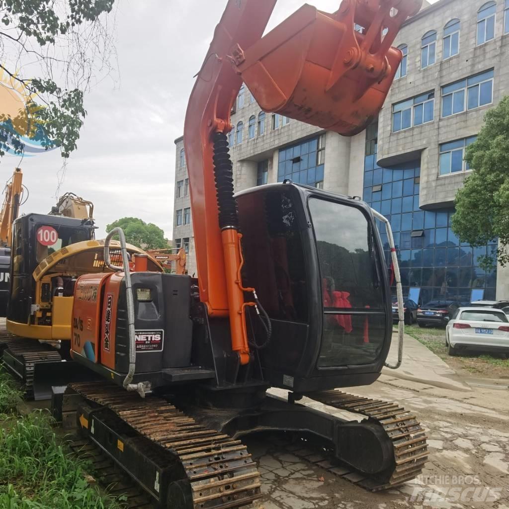 Hitachi ZX 70 Mini rýpadlá < 7t