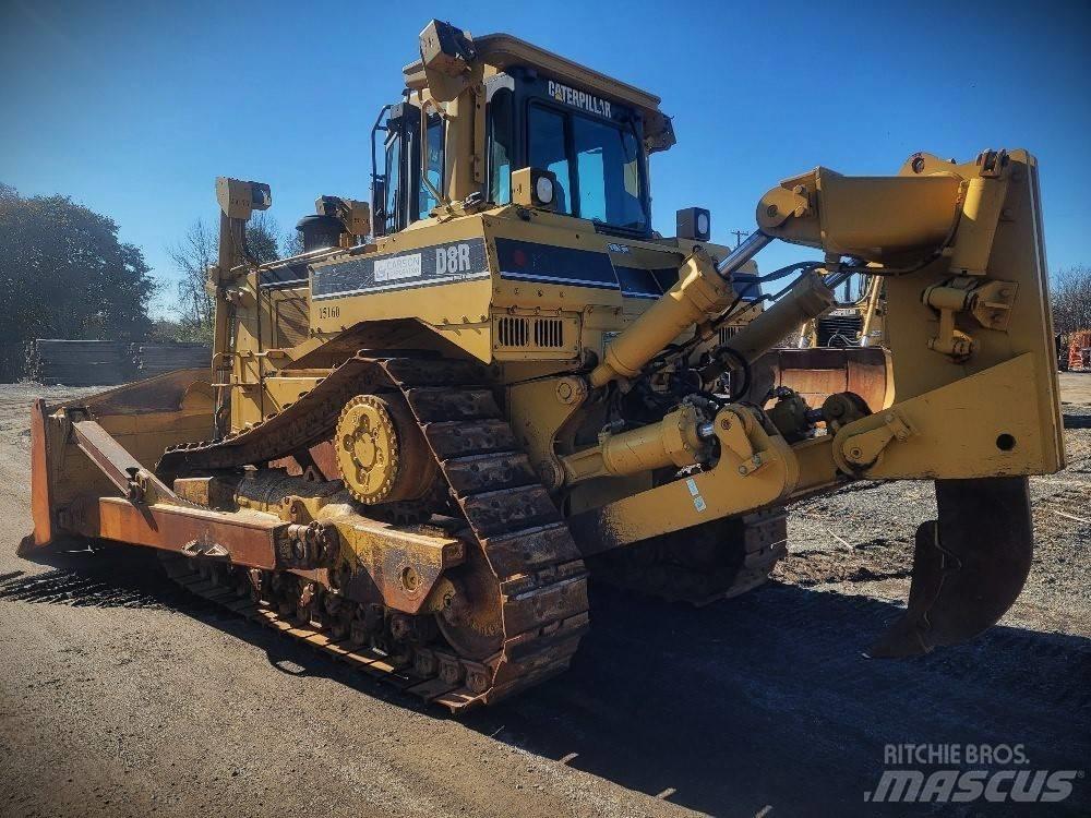 CAT D 8 R Pásové dozéry