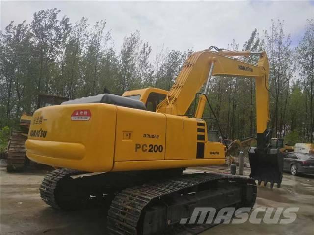 Komatsu pc200-6 Pásové rýpadlá