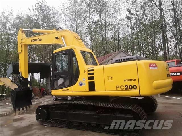Komatsu pc200-6 Pásové rýpadlá