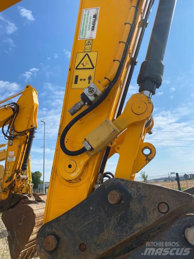 JCB 220 Pásové rýpadlá