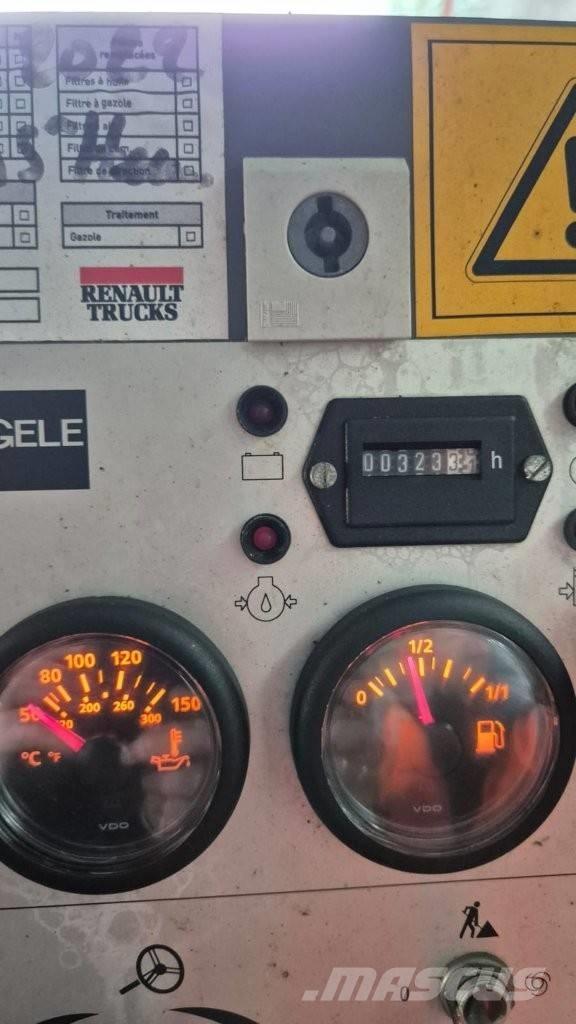 Vögele Super 800 Finišéry