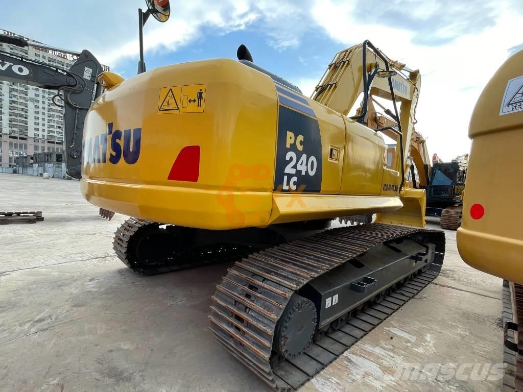 Komatsu PC 240 Pásové rýpadlá