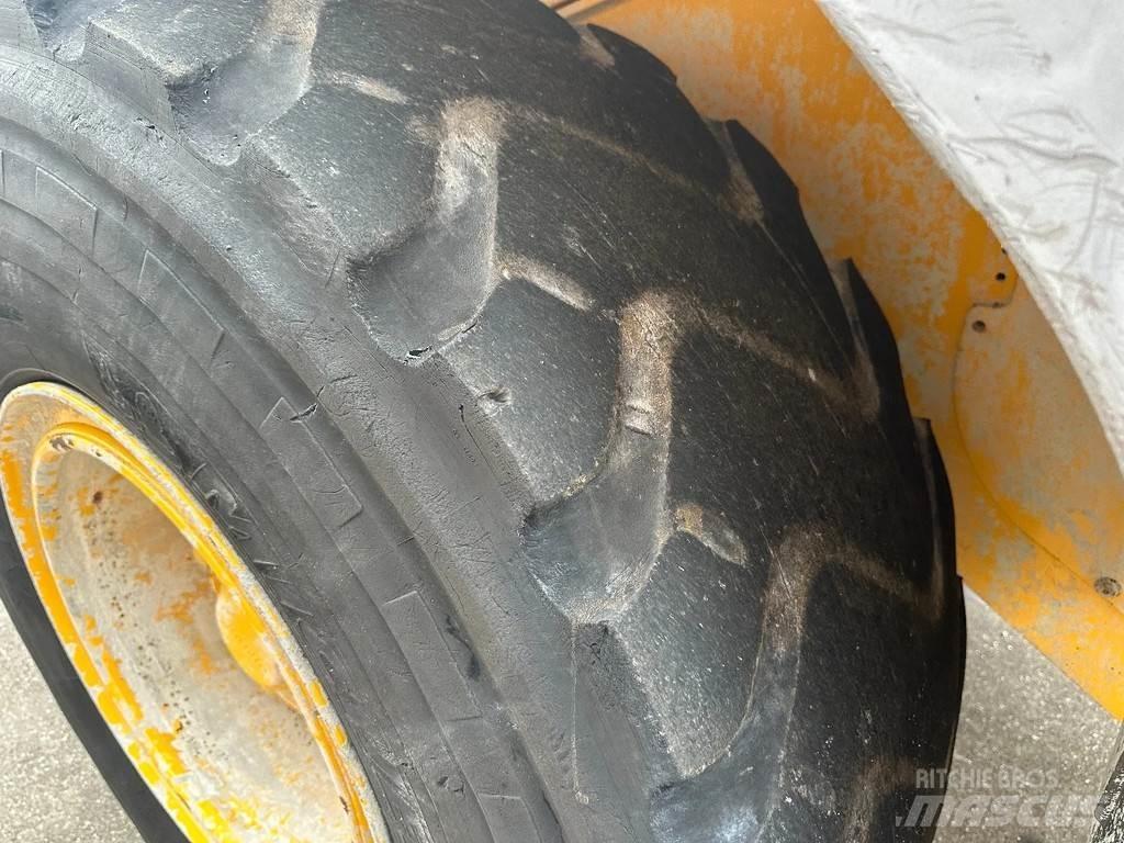 Volvo L60E Kolesové nakladače
