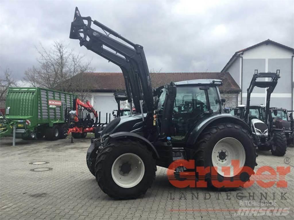Valtra N 175 D Traktory