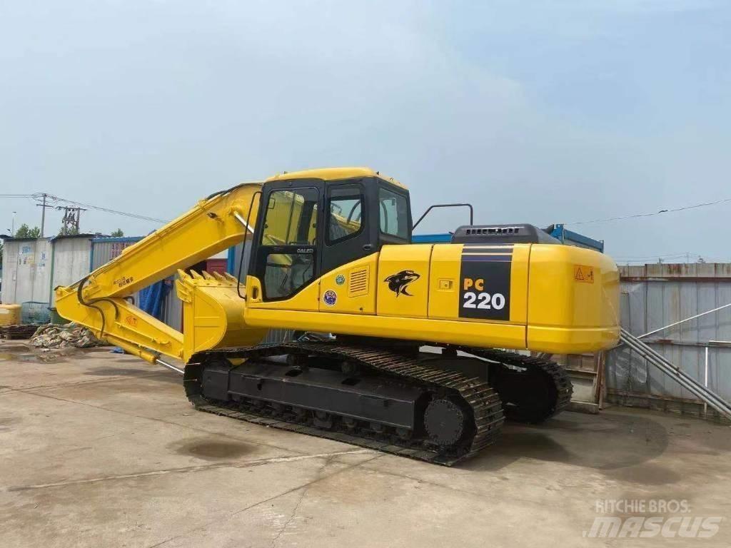 Komatsu pc220-7 Pásové rýpadlá