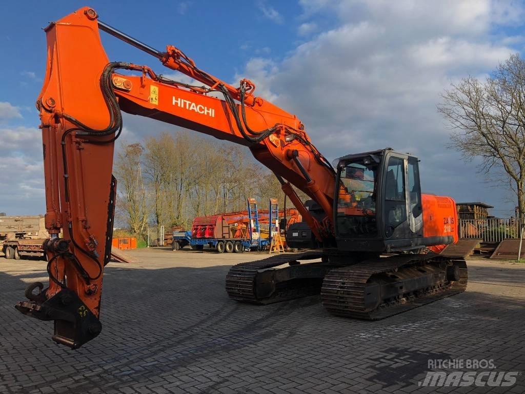 Hitachi ZX 210 LC-3 Pásové rýpadlá
