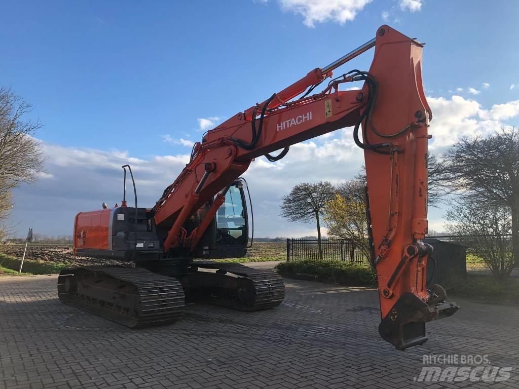 Hitachi ZX 210 LC-3 Pásové rýpadlá