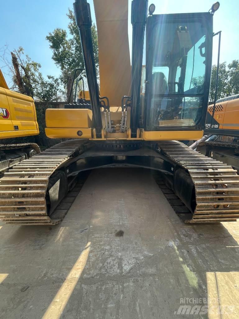 CAT 330 GC Pásové rýpadlá