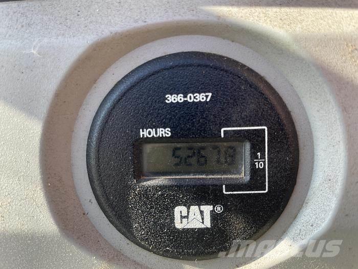 CAT 320FL Pásové rýpadlá