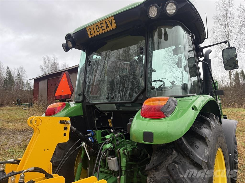 John Deere 5058E Kompaktné traktory