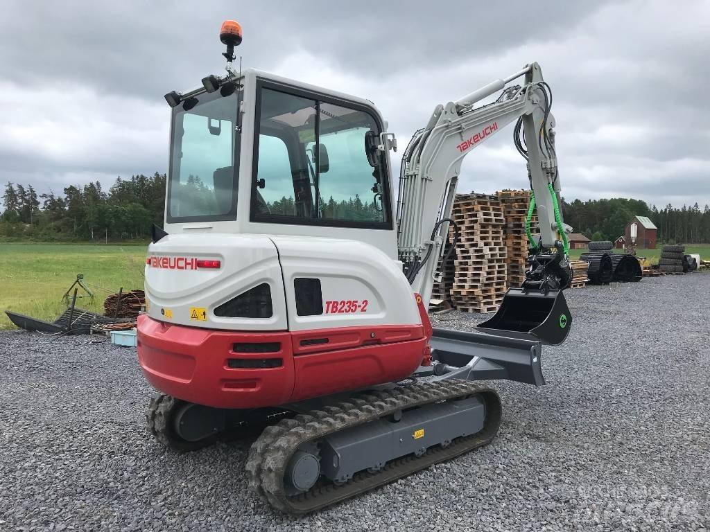Takeuchi TB235-2 Mini rýpadlá < 7t