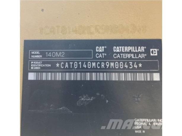 CAT 140 M 2 Grejdery
