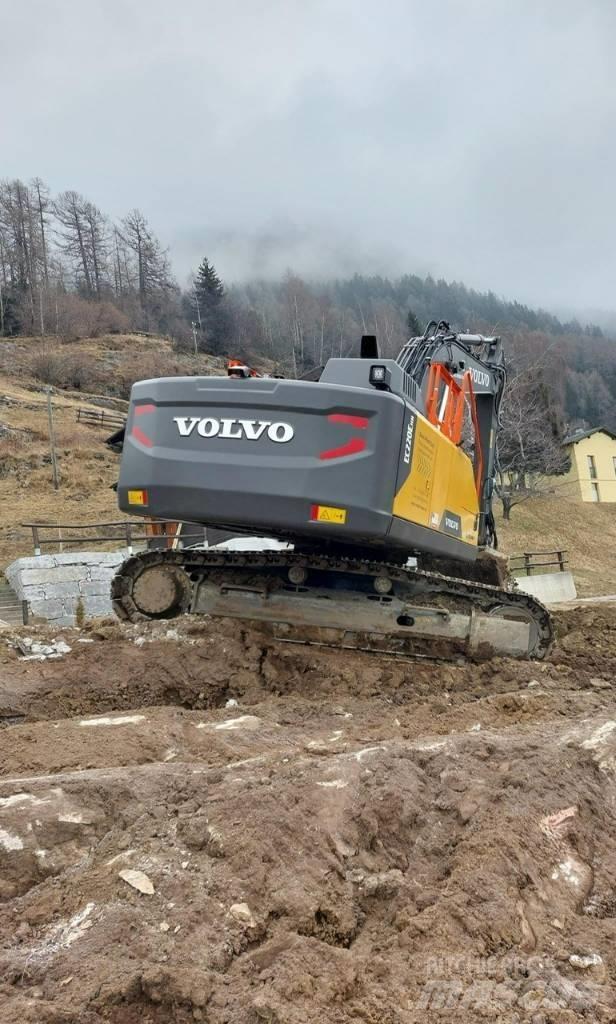 Volvo EC 220 E Pásové rýpadlá
