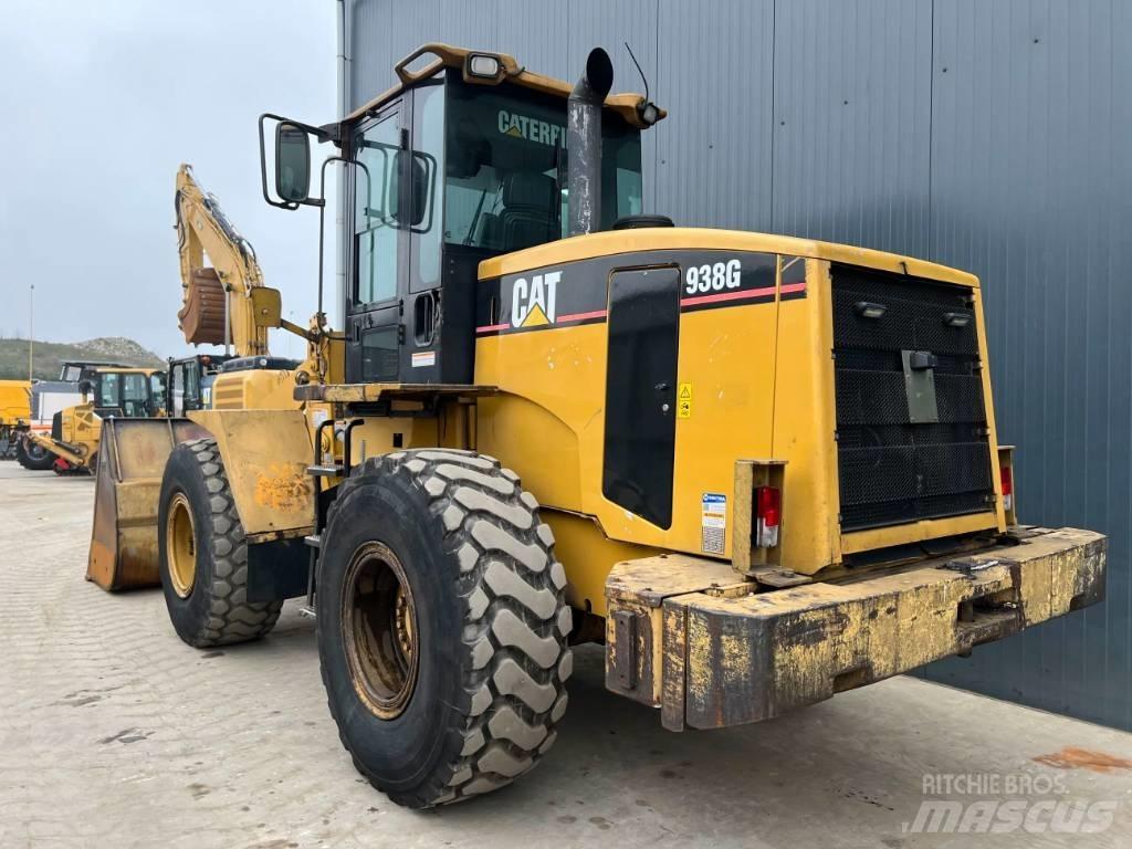 CAT 938G Kolesové nakladače