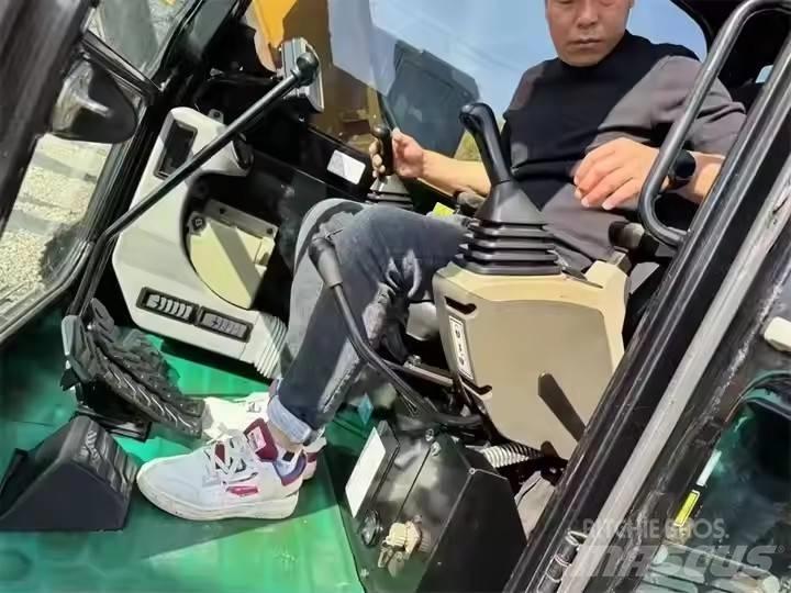 CAT 307 Pásové rýpadlá