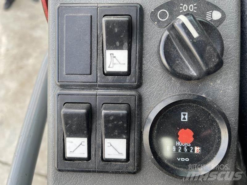 Volvo EW 140 B Kolesové rýpadlá
