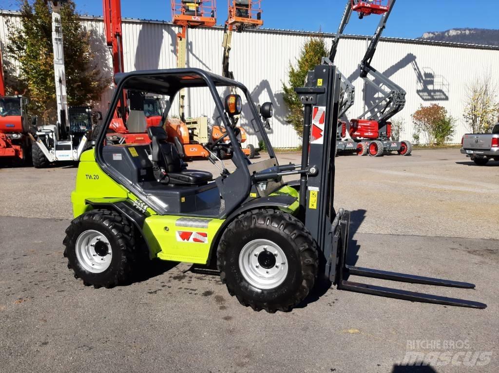 Agrimac TW20-4KL Terénne vysokozdvižné vozíky