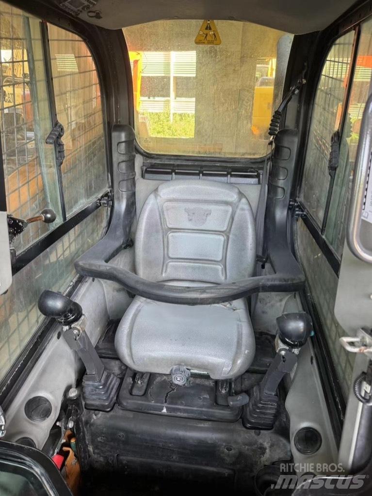 CASE SR 200 Šmykom riadené nakladače