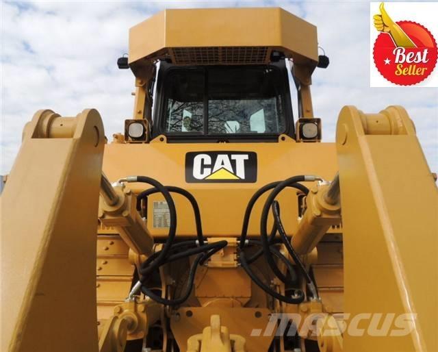 CAT D 7 R Pásové dozéry
