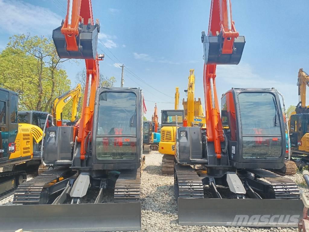 Hitachi ZX 70 Pásové rýpadlá
