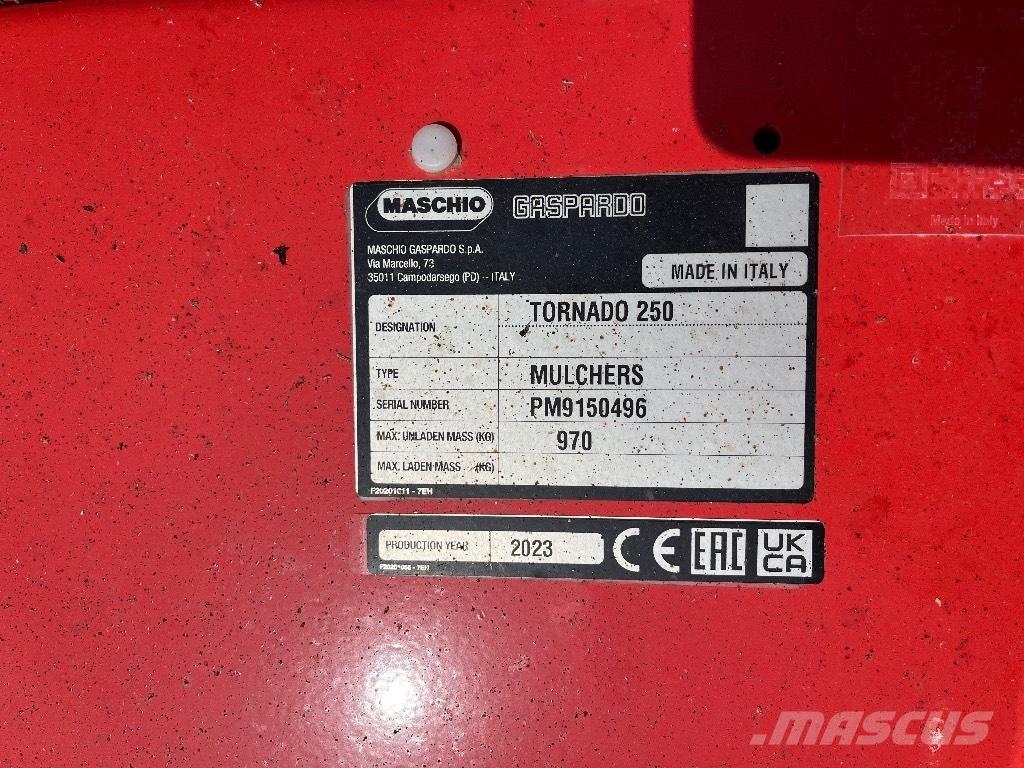 Maschio Tornado 280 Ďalšie poľnohospodárske stroje
