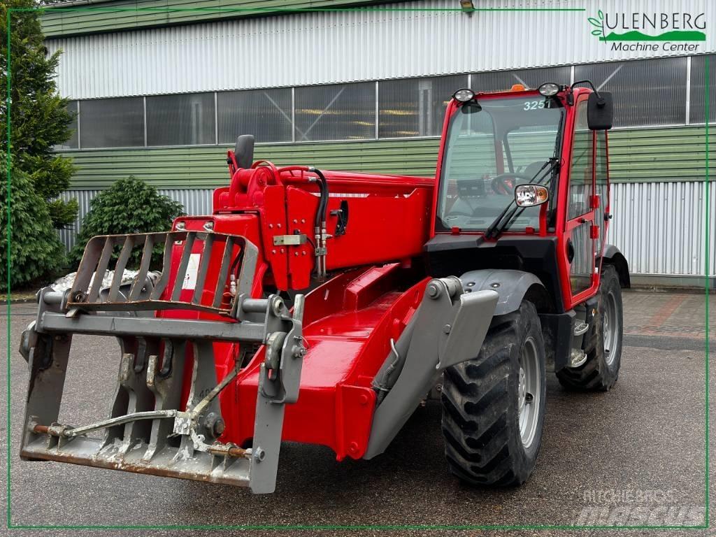 JCB 540-140 Teleskopické manipulátory