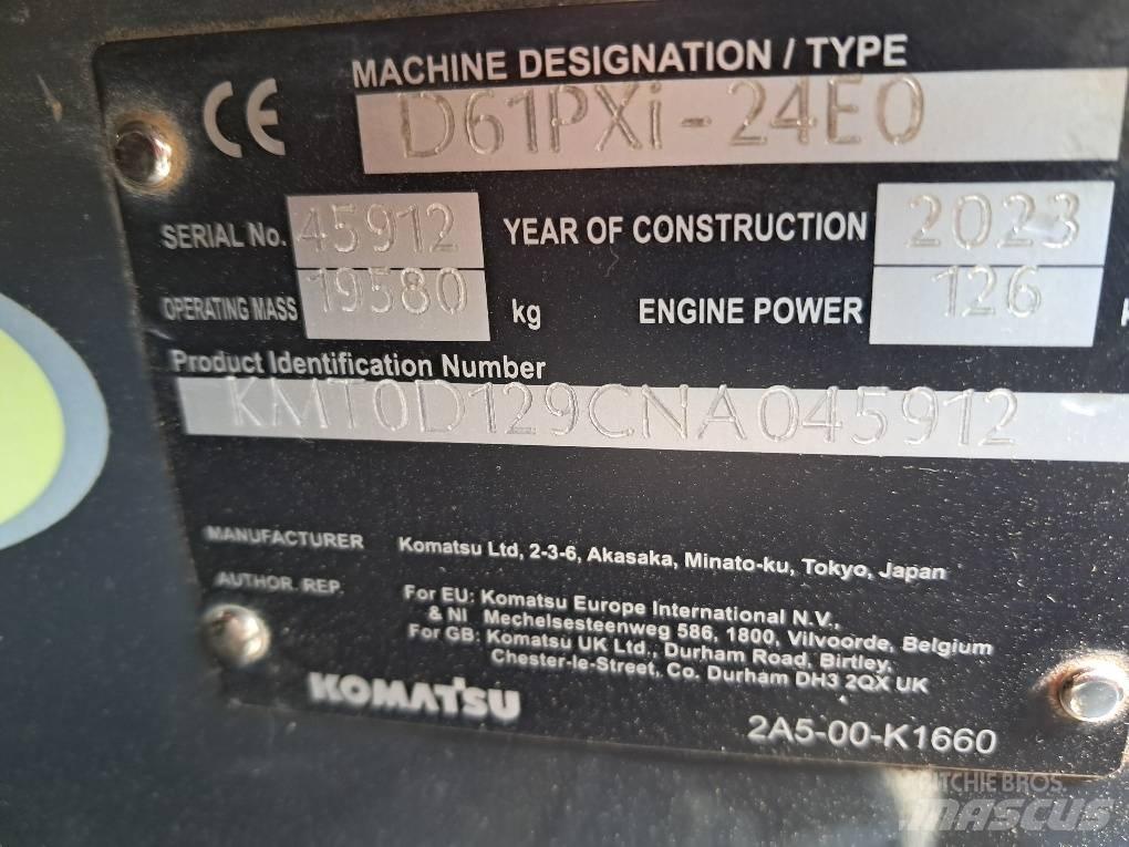 Komatsu D61PXI-24E0 Pásové dozéry