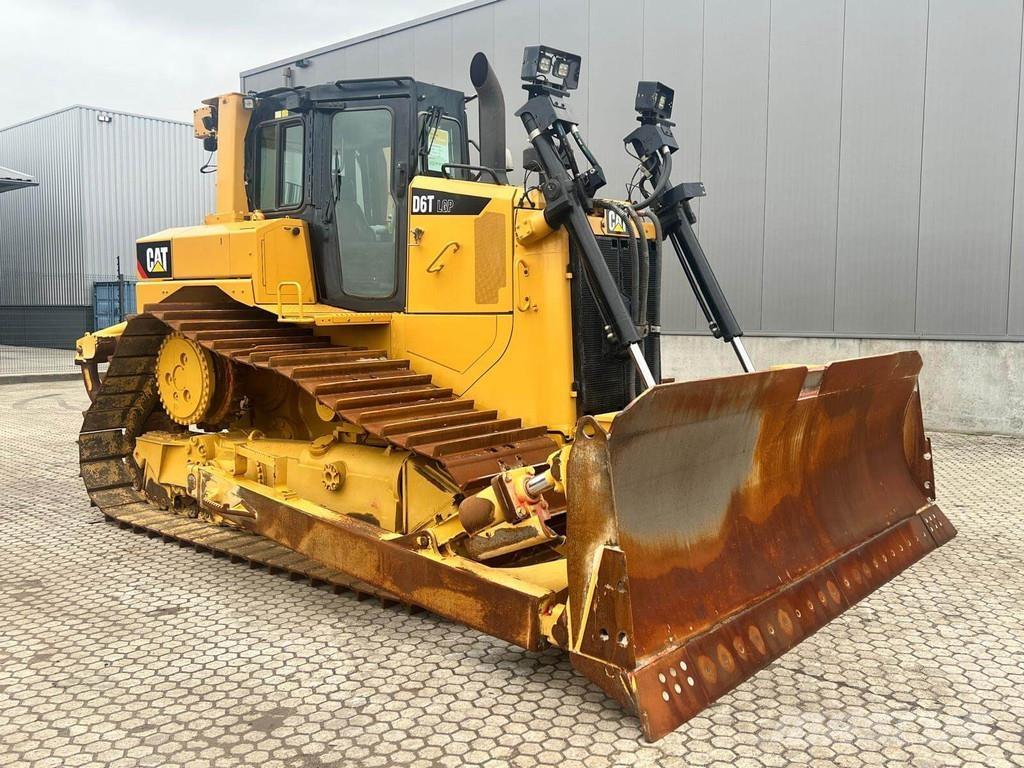 CAT D6T LGP Pásové dozéry