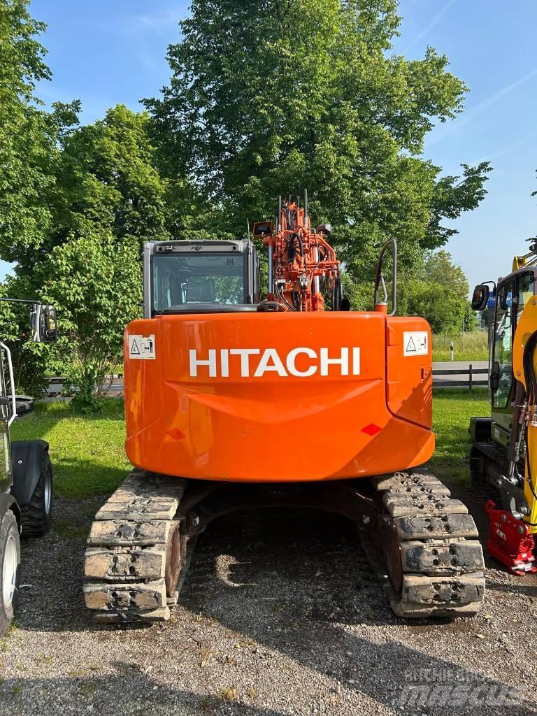 Hitachi ZX 135 US-3 Pásové rýpadlá