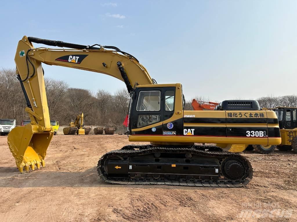 CAT 330 B L Pásové rýpadlá