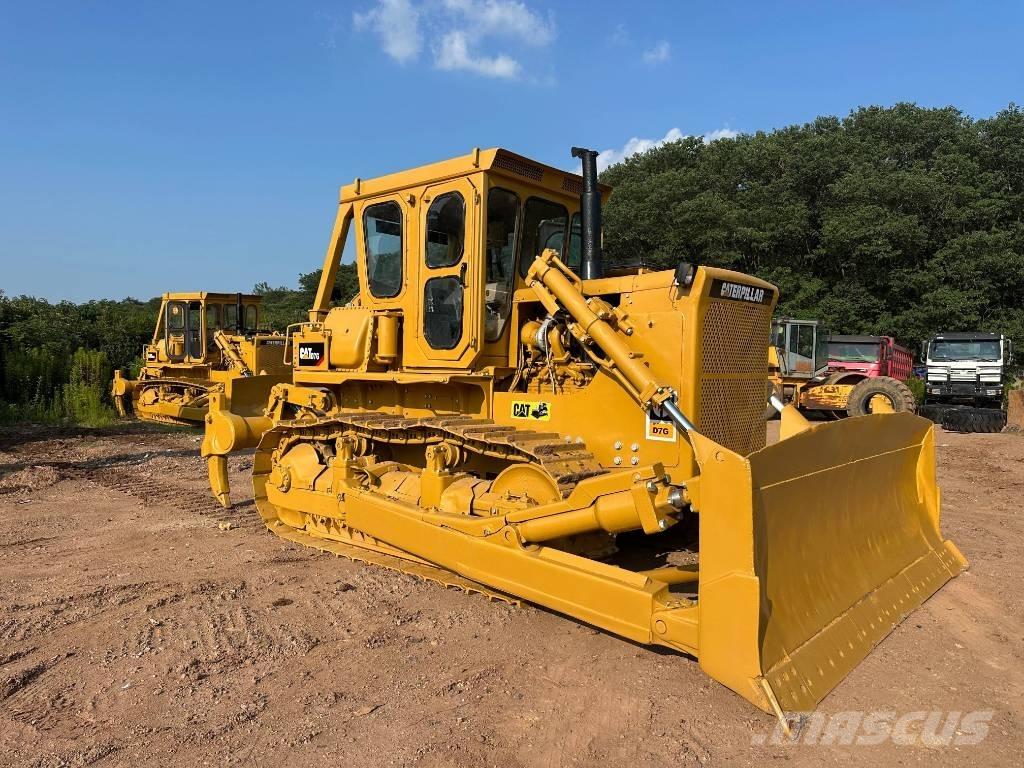 CAT D7G Pásové dozéry