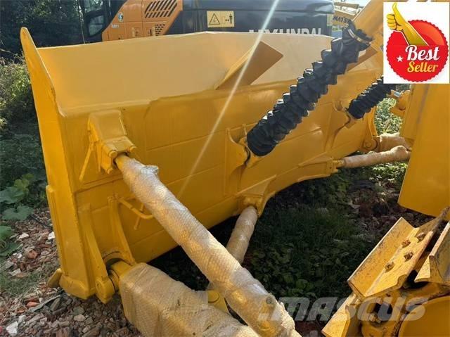 Komatsu D 85 EX Pásové dozéry