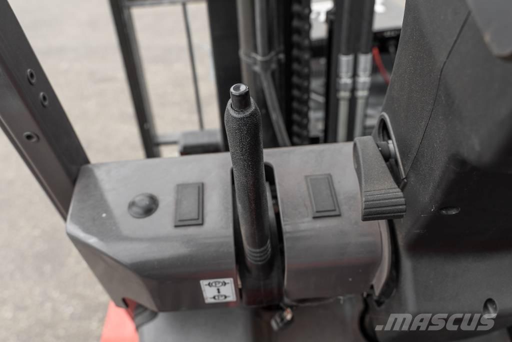 Manitou ME 435 Akumulátorové vozíky
