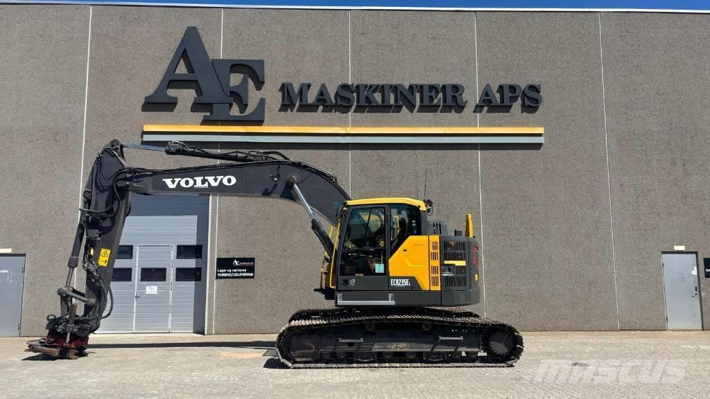 Volvo ECR 235 EL Pásové rýpadlá