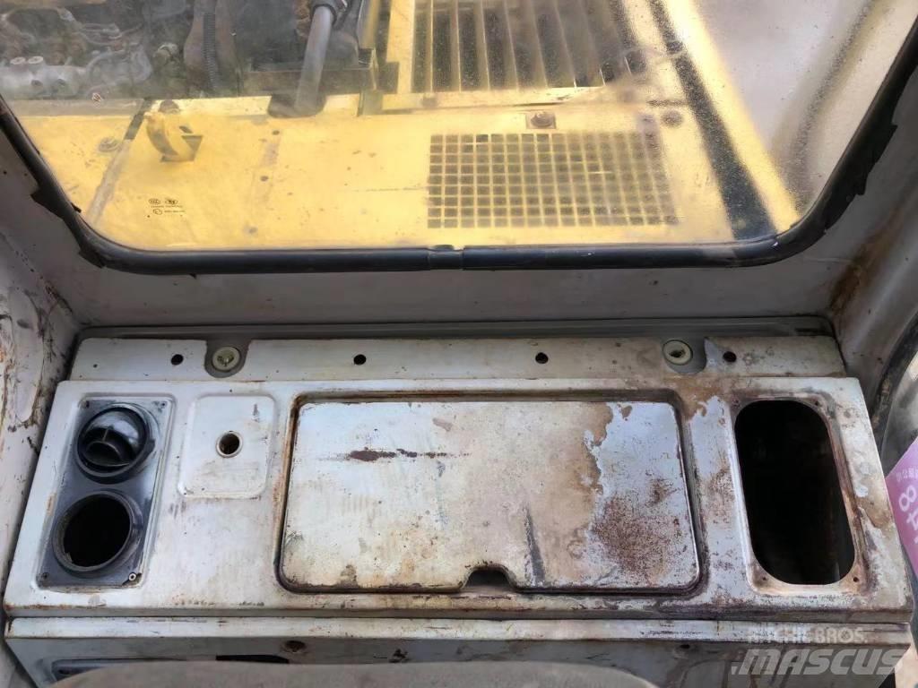 Sumitomo SH120-A2 Pásové rýpadlá