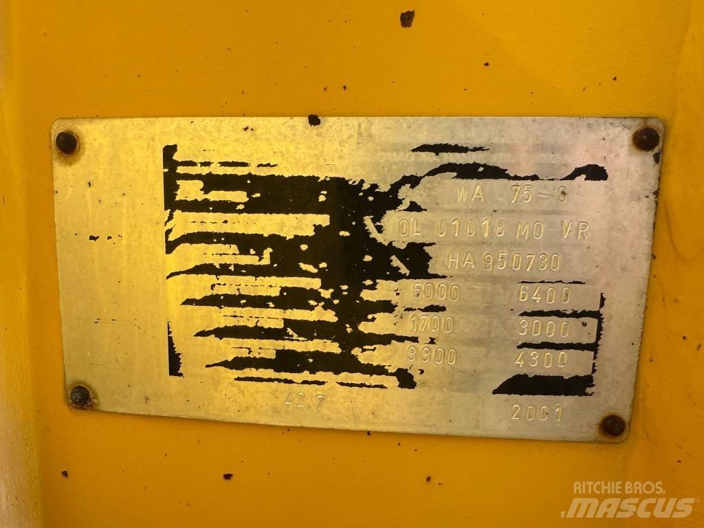 Komatsu WA 75 Kolesové nakladače