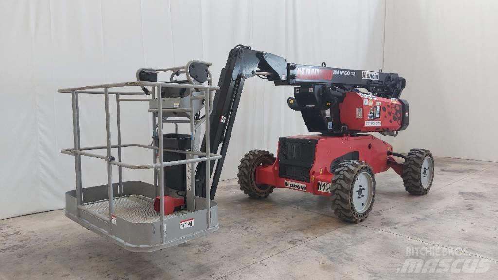 Manitou ManGo 12 Kĺbové plošiny