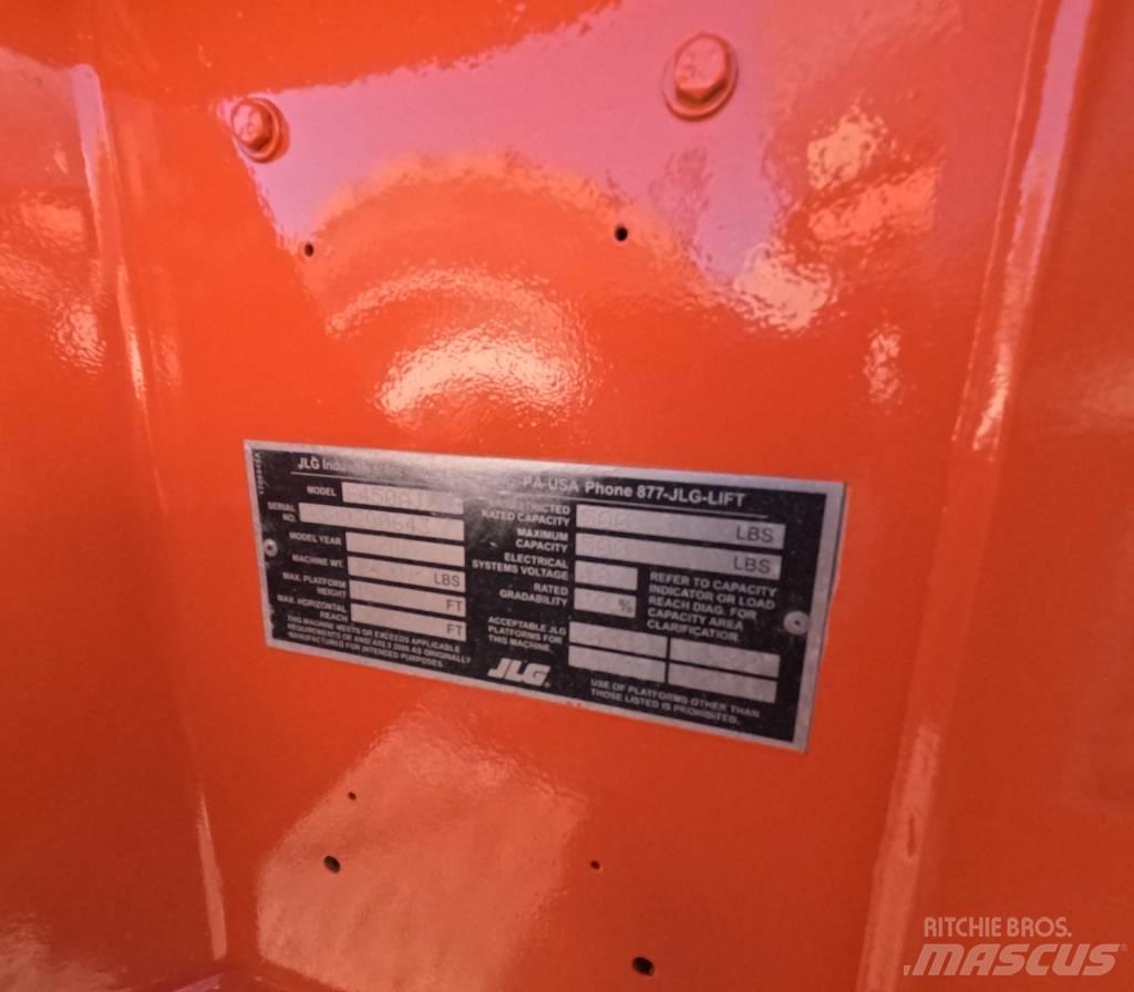 JLG E 450 AJ Kĺbové plošiny
