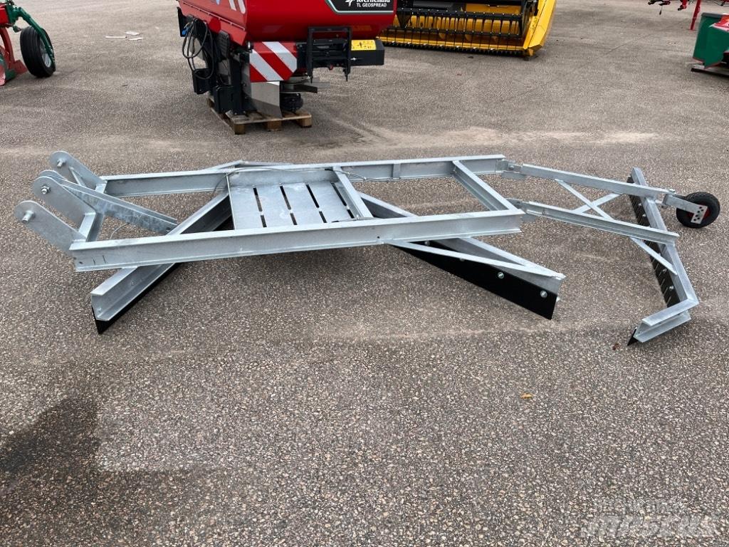  Vägsladd M220V Ťahané radlice