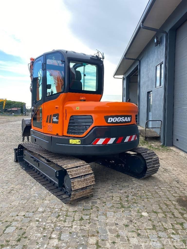 Doosan DX 85 R-3 Midi rýpadlá 7 t - 12 t