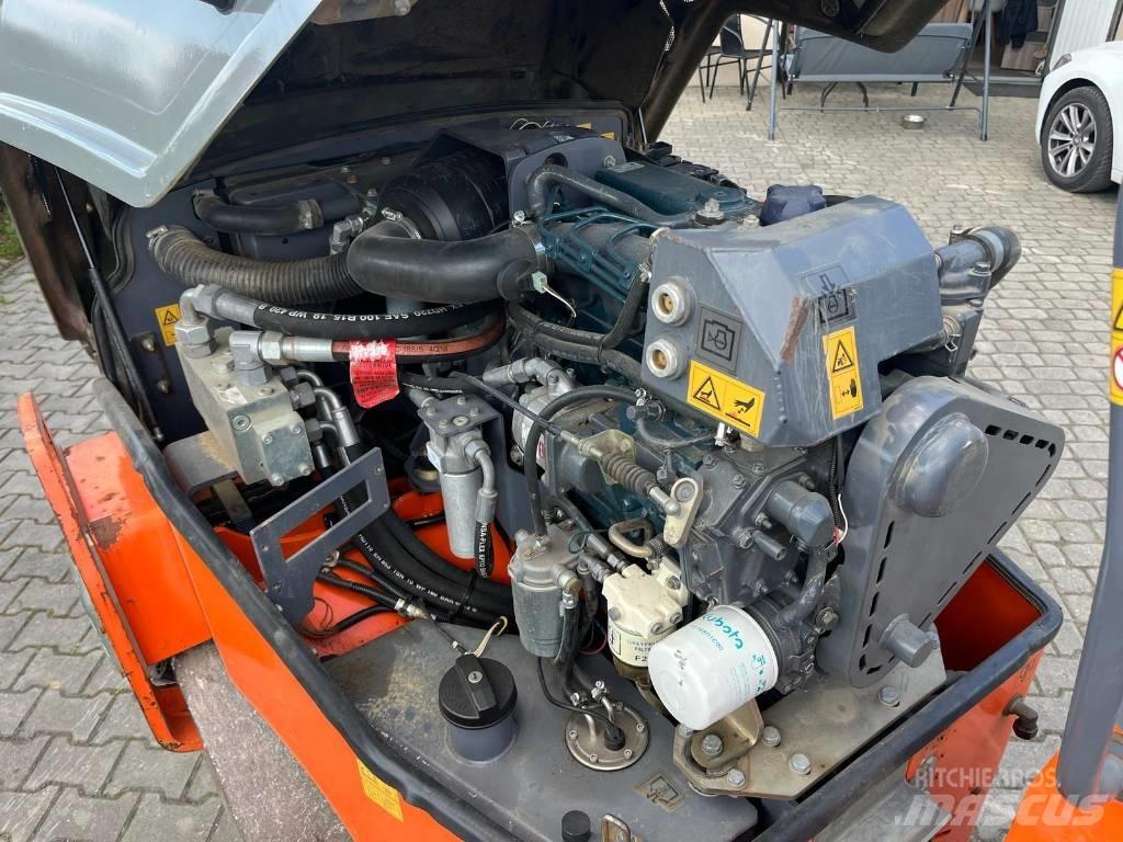 Hamm HD 13 VV Tandemové valce