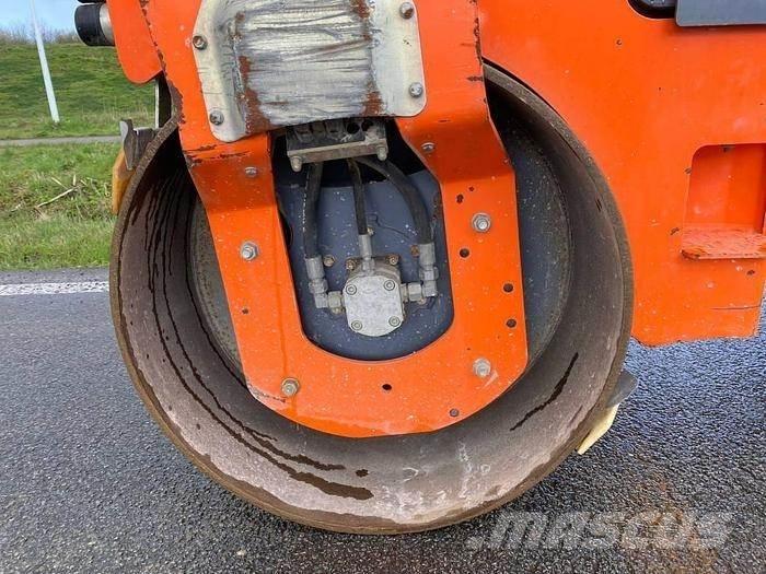 Hamm HD12VV Tandemové valce