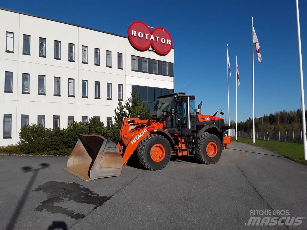 Hitachi ZW180-6 Kolesové nakladače