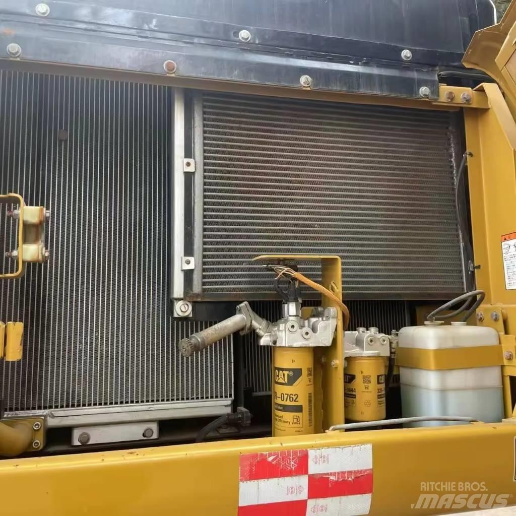 CAT 336 D Pásové rýpadlá