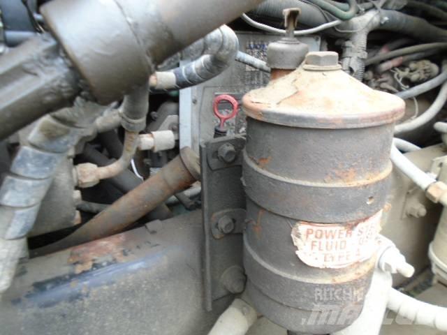 Volvo WG Autožeriavy, hydraulické ruky