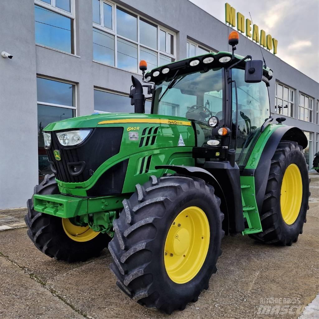 John Deere 6140 R Traktory