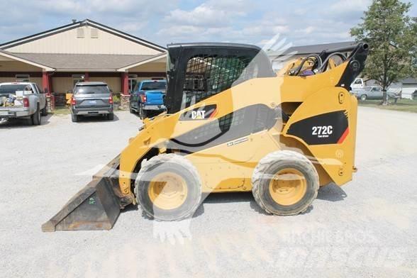 CAT 272C Šmykom riadené nakladače